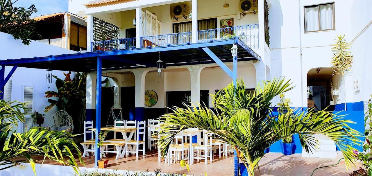 Kelly Guest House Praia Exteriér fotografie