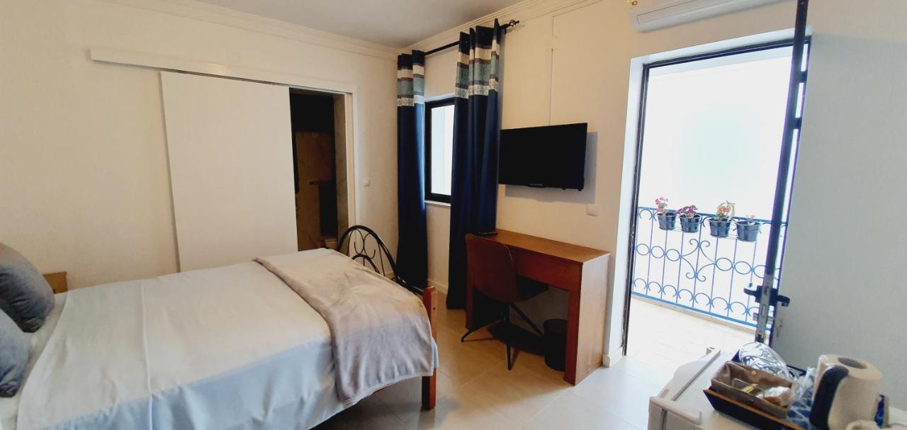 Kelly Guest House Praia Exteriér fotografie