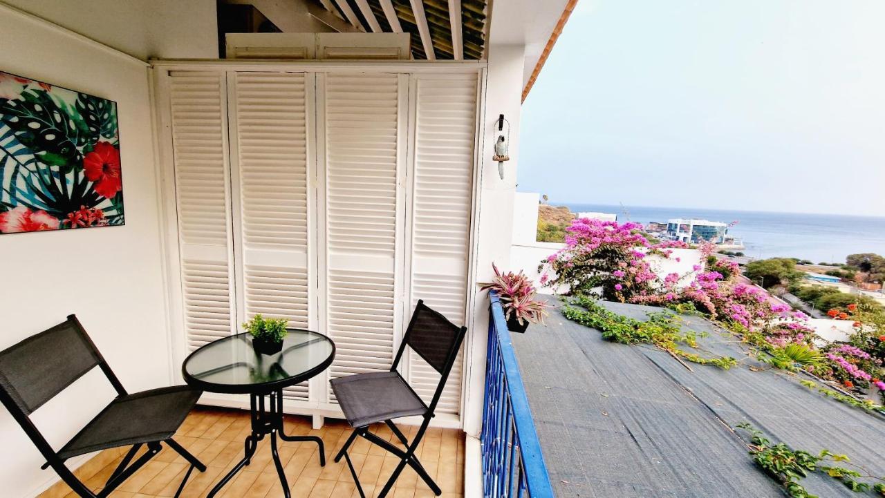 Kelly Guest House Praia Exteriér fotografie